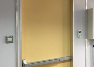 Office Container – Panic Bar